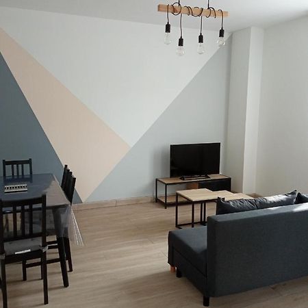 Joli Appartement Moderne / Proche De Dinard Pleurtuit エクステリア 写真