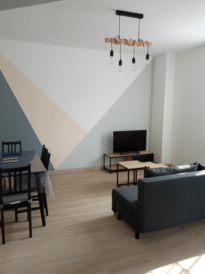 Joli Appartement Moderne / Proche De Dinard Pleurtuit エクステリア 写真