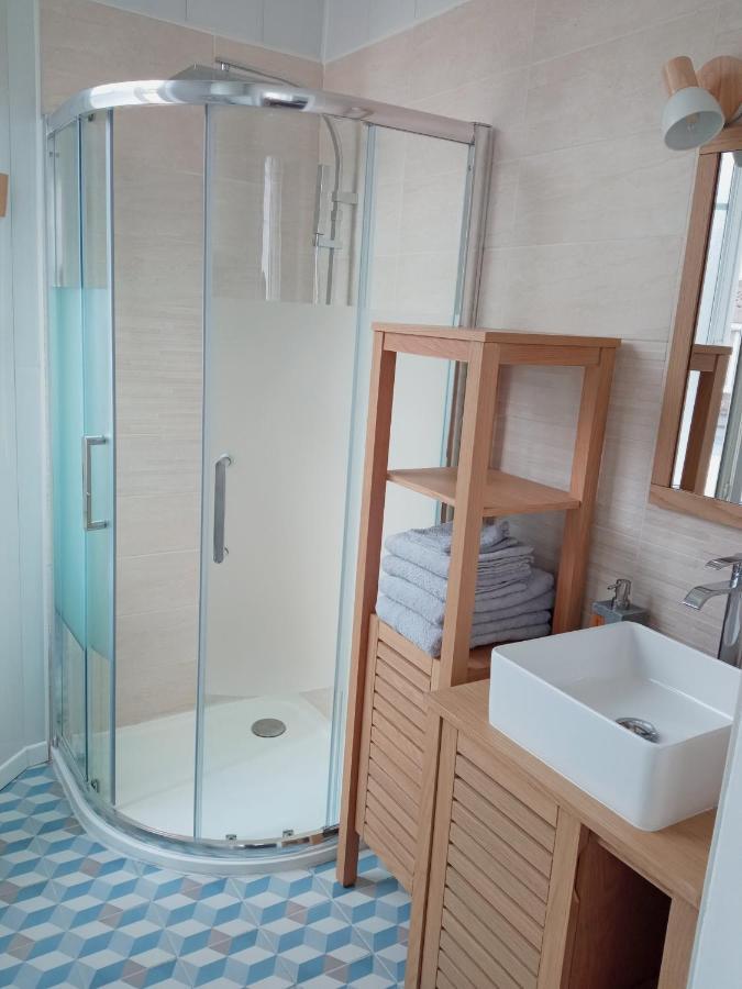 Joli Appartement Moderne / Proche De Dinard Pleurtuit エクステリア 写真